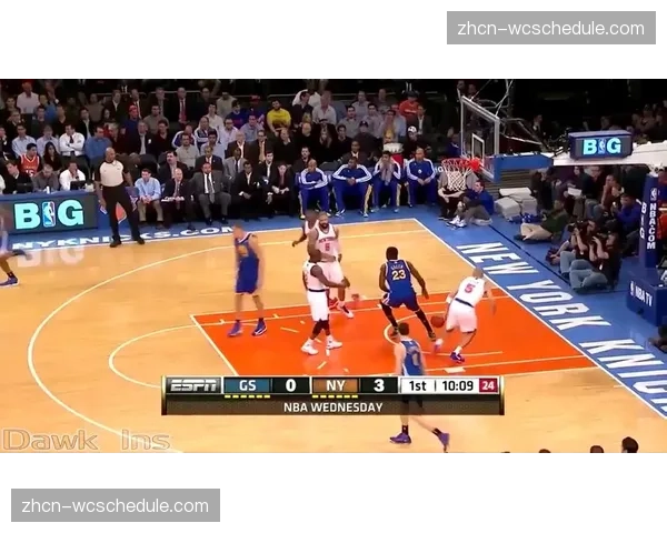 特写:库里在麦迪逊广场花园命中生涯第3500记三分后的现场反应 特写:库里在麦迪逊广场花园命中生涯第3500记三分后的现场反应