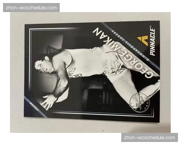 因球星卡热潮，帕尼尼公司篮球卡部门营收同比增长40%